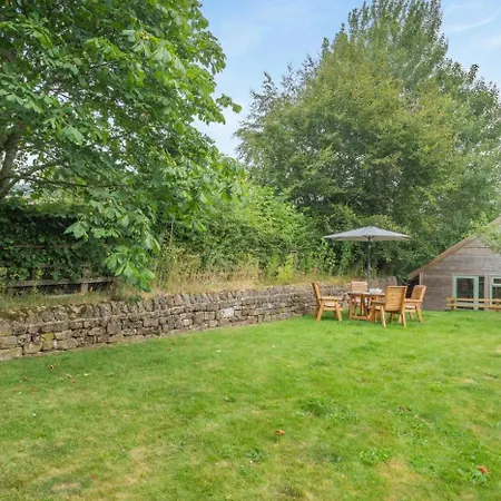 2 Bed In Otley Oc-96431 Lodge